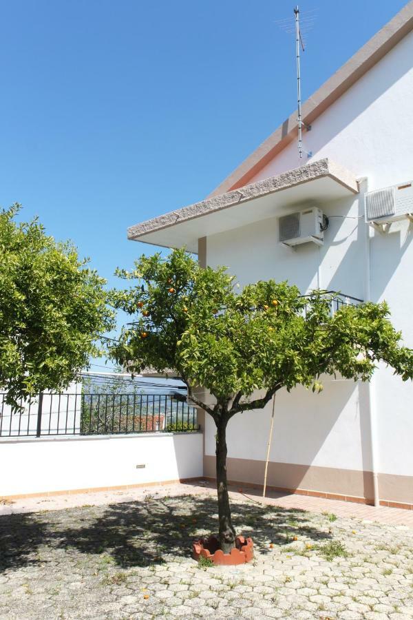 Casa Do Neto Tiago Villa Fundão Exteriör bild